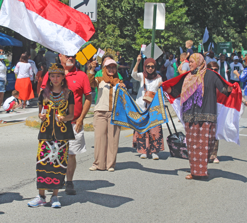 Indonesian community in Parade of Flags